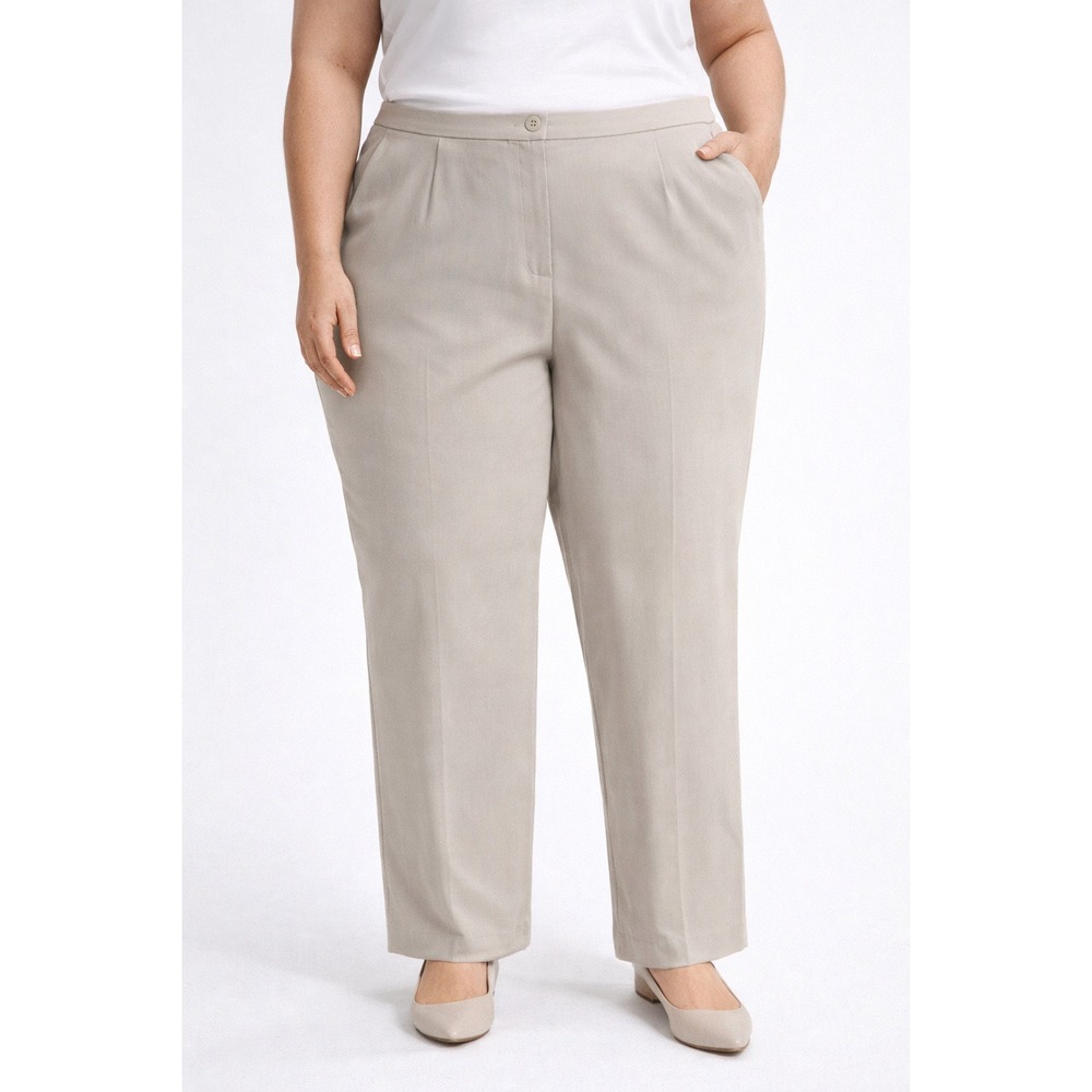 Haggar Womens 20W Short Beige Straight Leg Comfort Equipped Pants NWT
